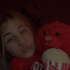 Meet your Posher, Jillian